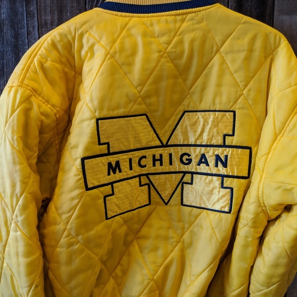 Vintage Michigan Wolverines bomber jacket - Picture 5 of 6